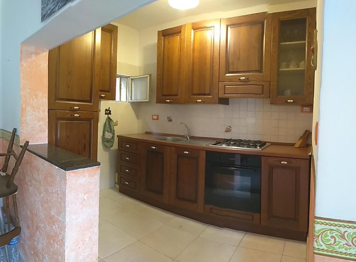 Casale Hibiscus Villa Santa Maria Del Focallo Bagian luar foto