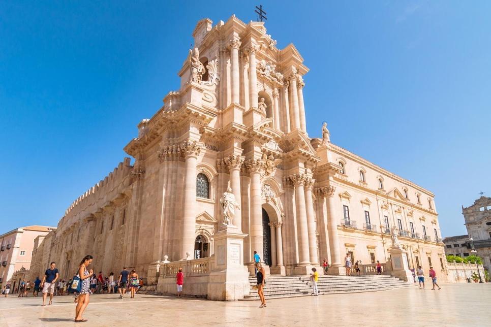 Casale Hibiscus Villa Santa Maria Del Focallo Bagian luar foto
